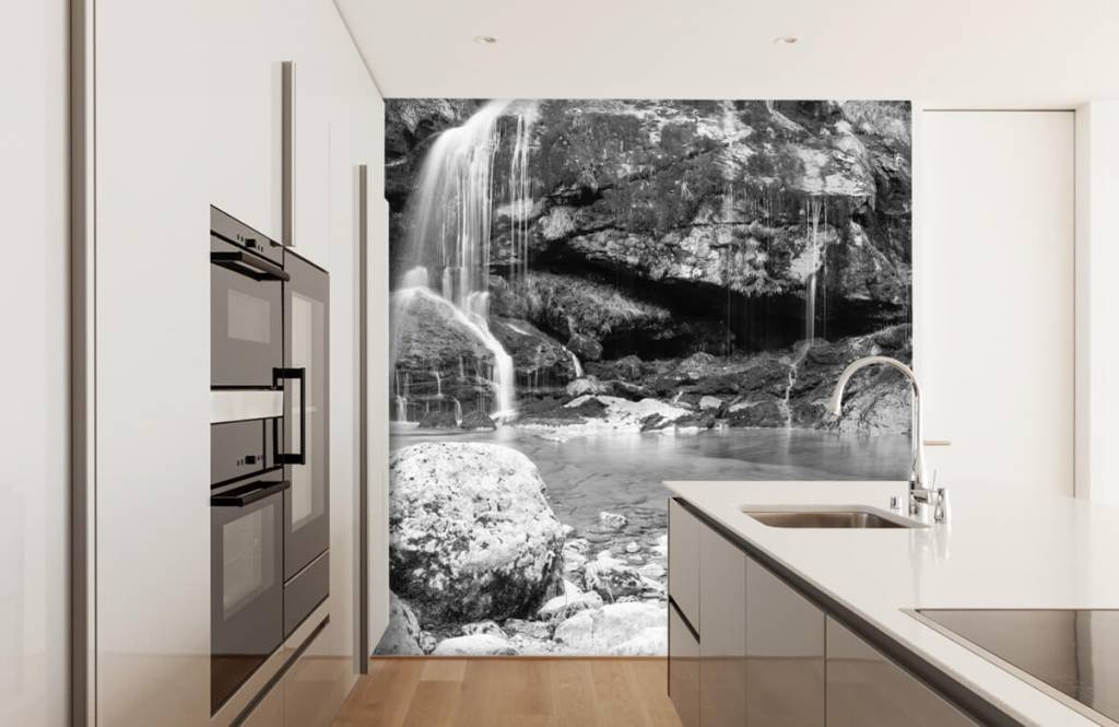 Black and white wallpaper - Waterval over een stenen wand  - Slaapkamer 4