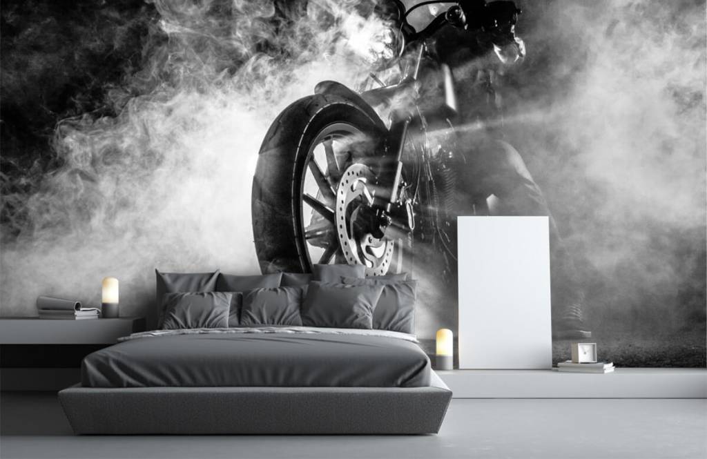 Black and white wallpaper - Motor met rook - Tienerkamer 2