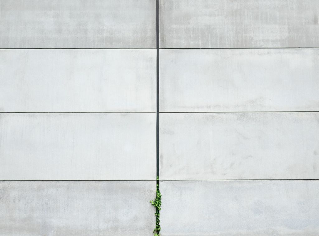 Ściana z płyt betonowych 