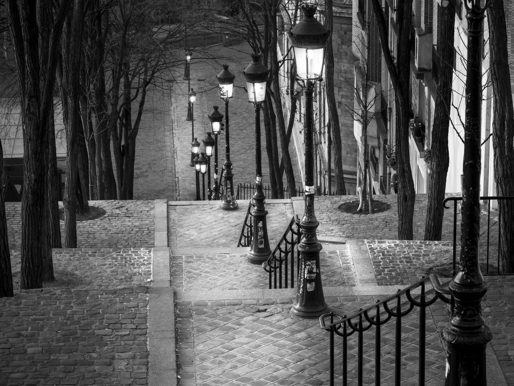 Cichy wieczór na Montmartre