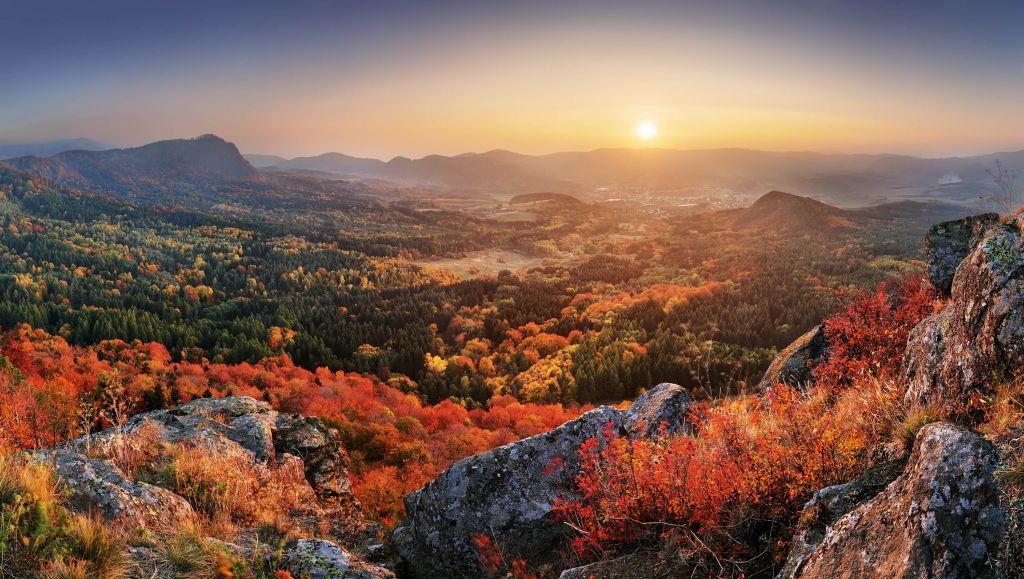 Jesienny krajobraz w górach