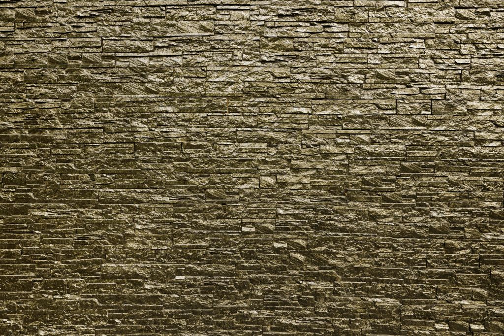 Mur ze złotymi kamieniami