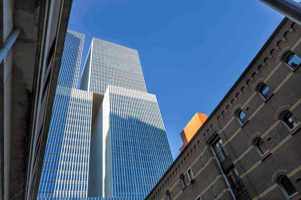 Architektoniczna gra w Rotterdamie