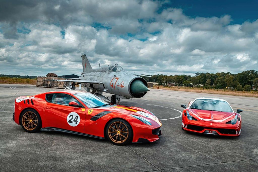 Ekskluzywne Ferrari i Mig-21