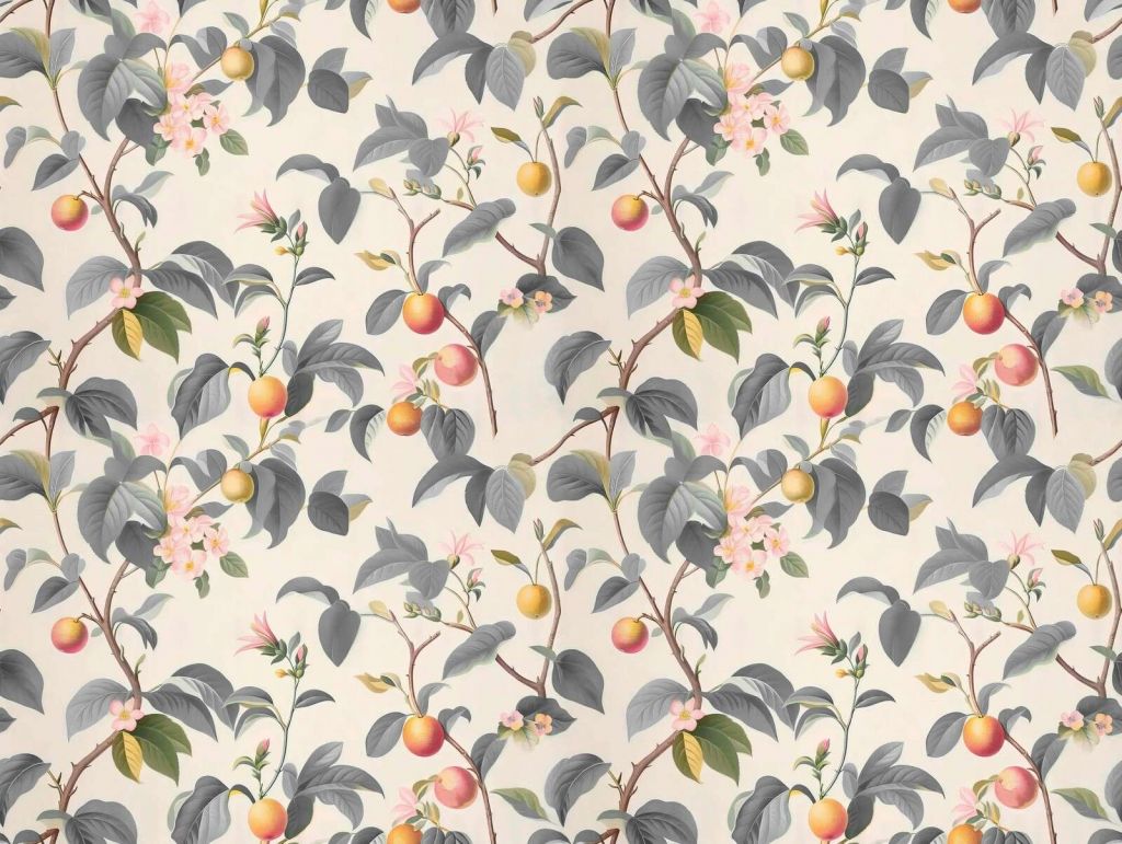 drzewo owocowe z szarymi liśćmi