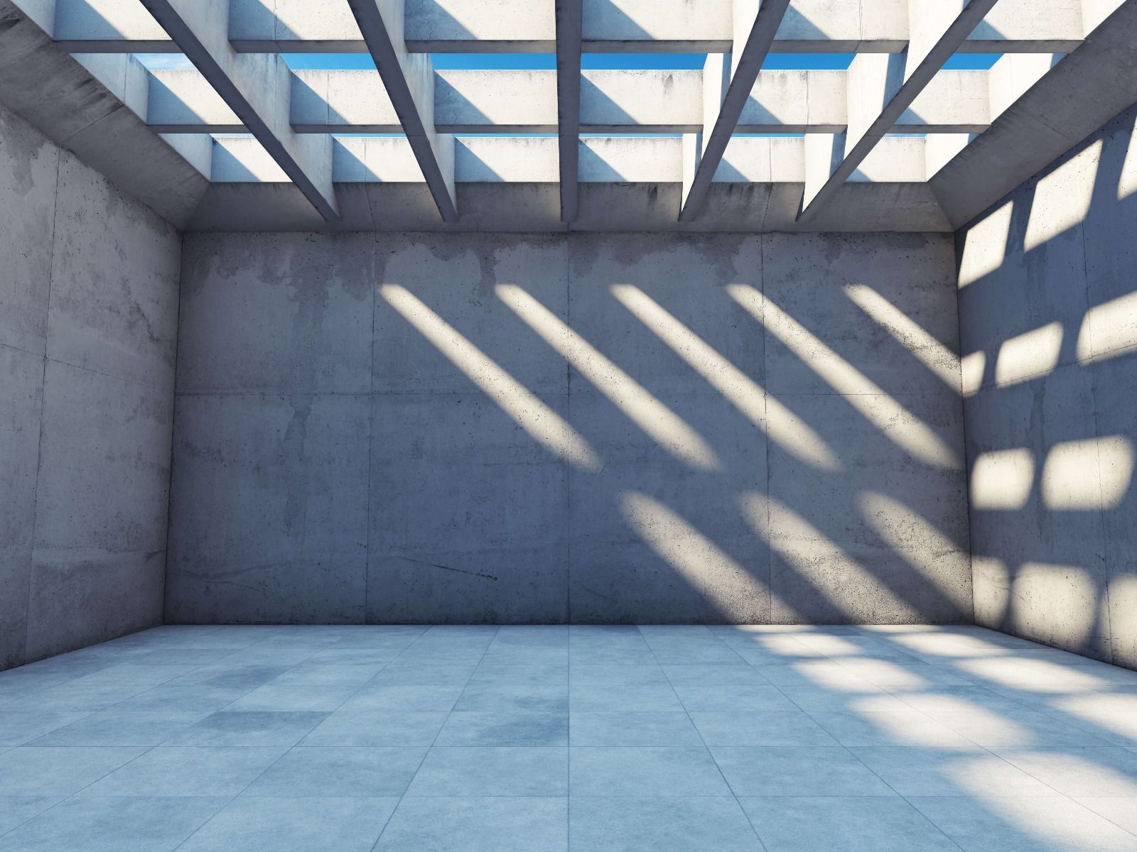 Pusta przestrzeń z otwartym dachem