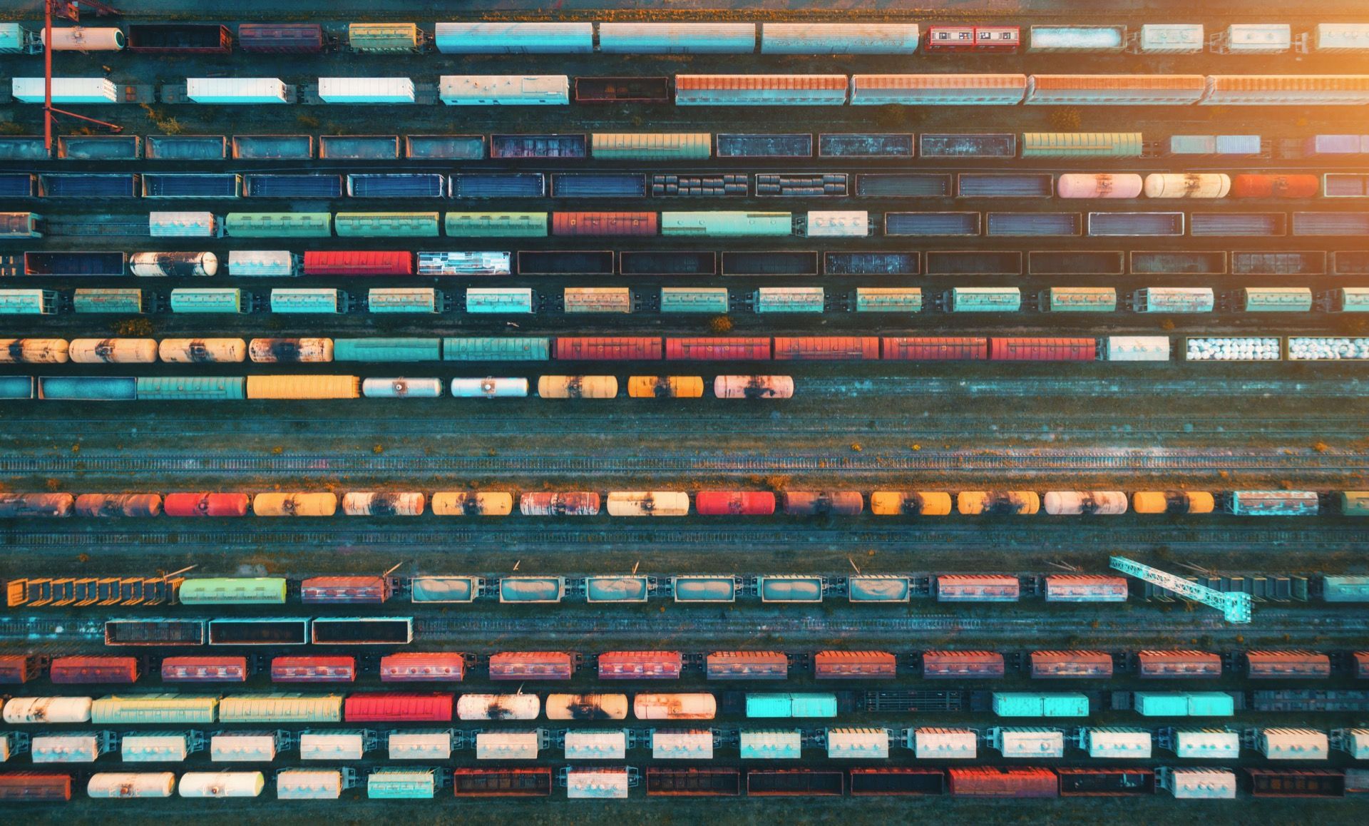 Wagony towarowe z widokiem z perspektywy kierowcy