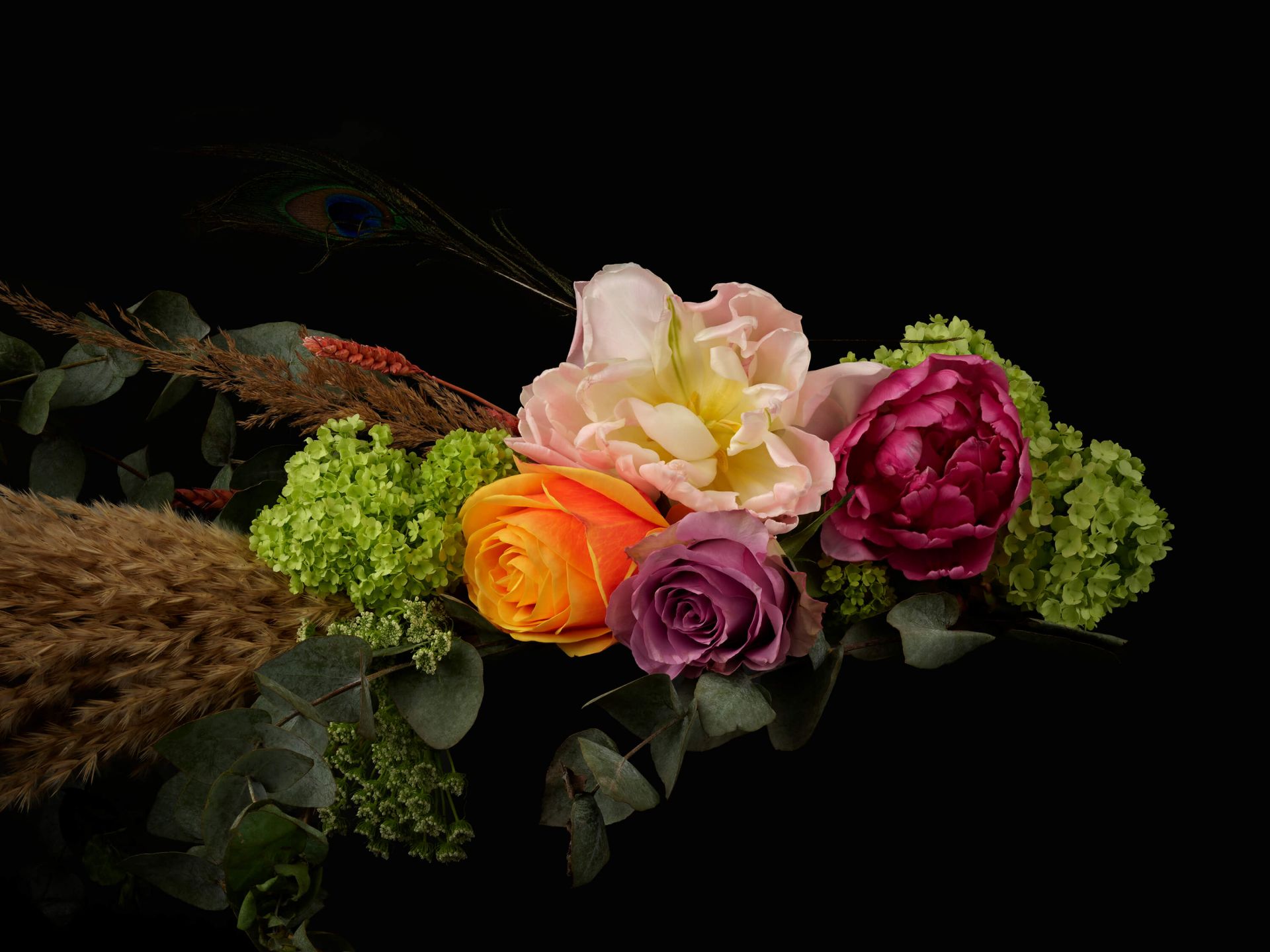 Wianek z kwiatów z piór