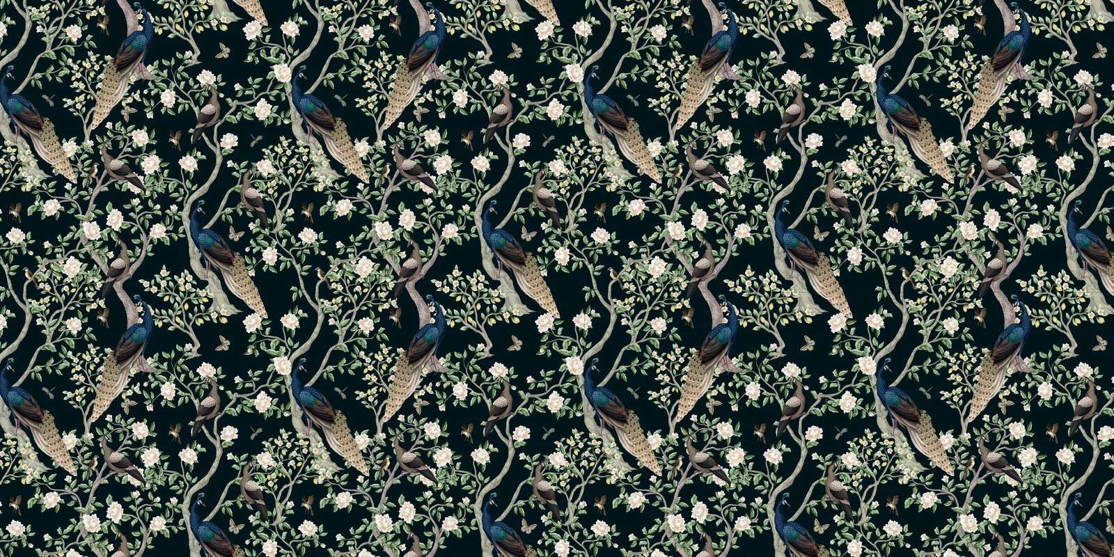 Ogród kwiatowy z pawią koroną