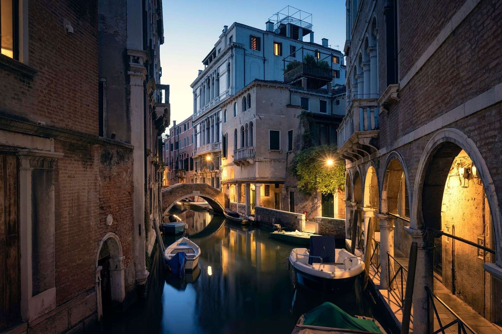 Zachód słońca nad kanałem