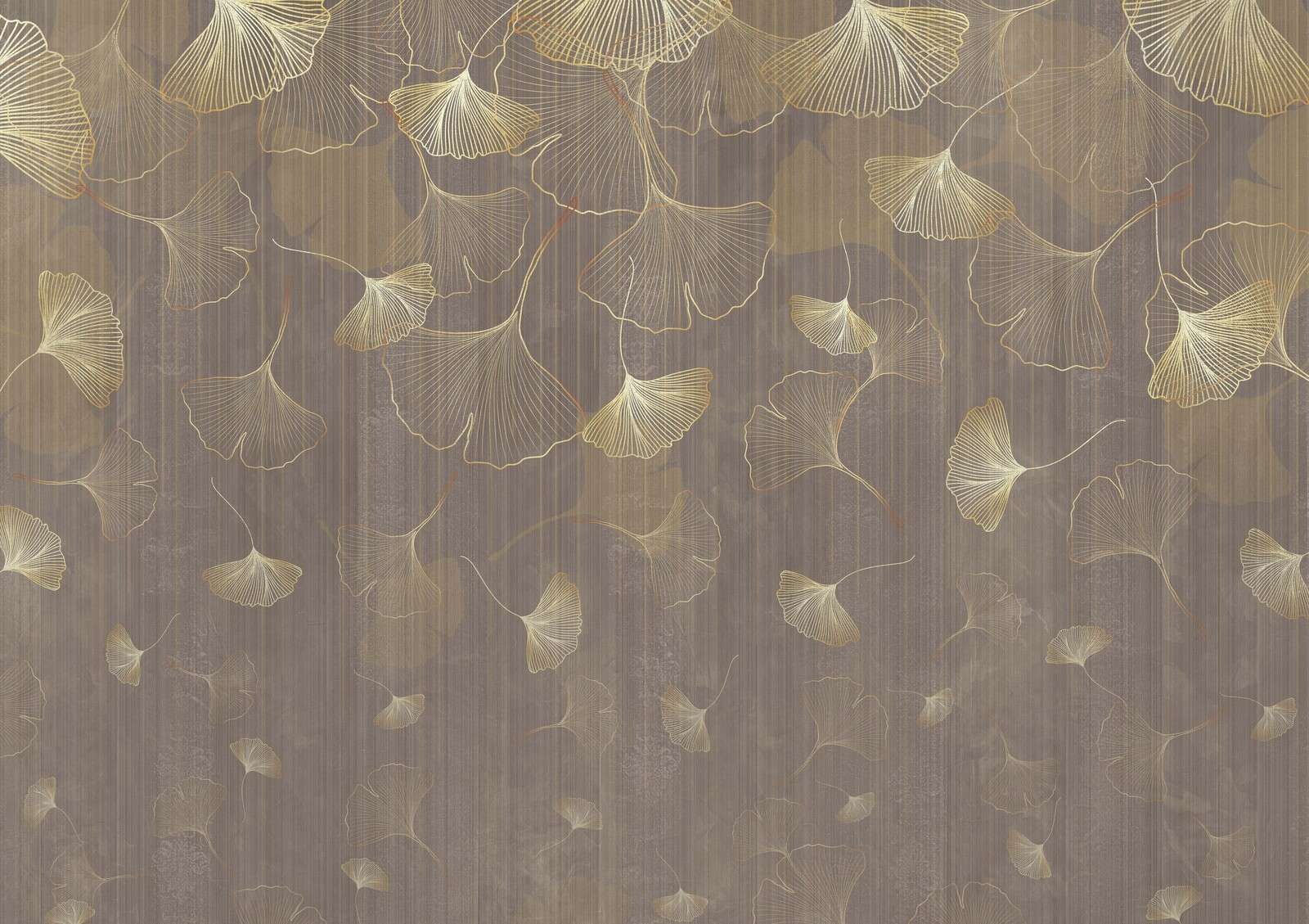 Złociste unoszące się liście miłorzębu