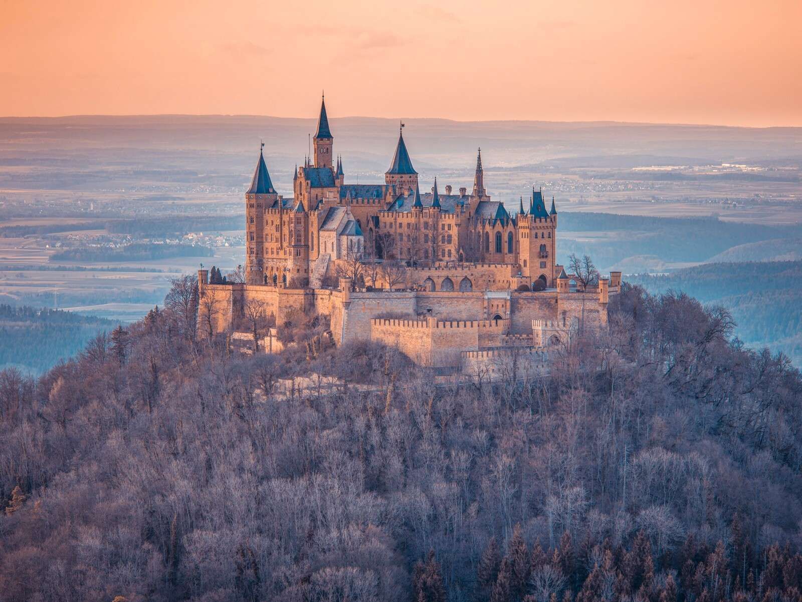 Zamek Hohenzollern, Niemcy